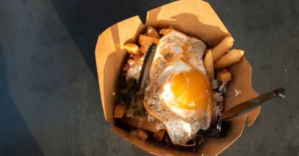 Poutine with cheese curds and gravy - large portion